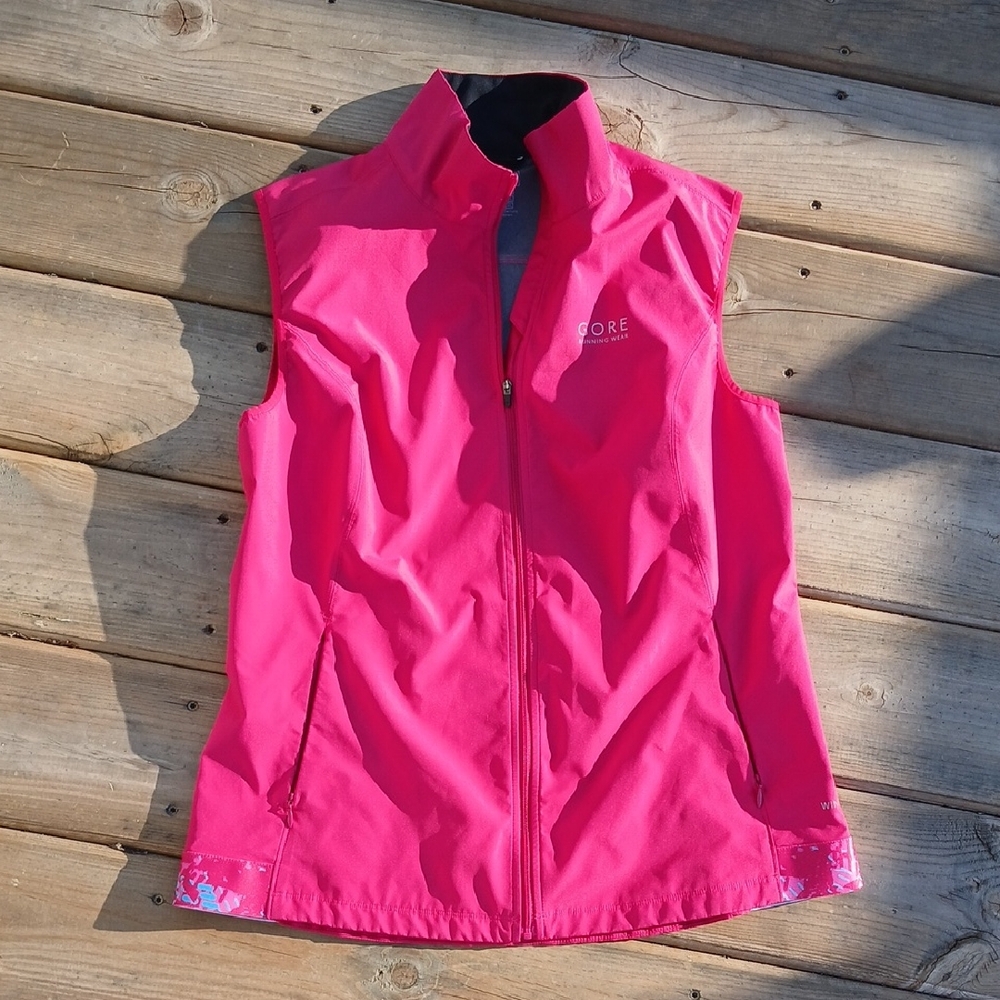 Women’s Pink Sleeveless Wind Vest